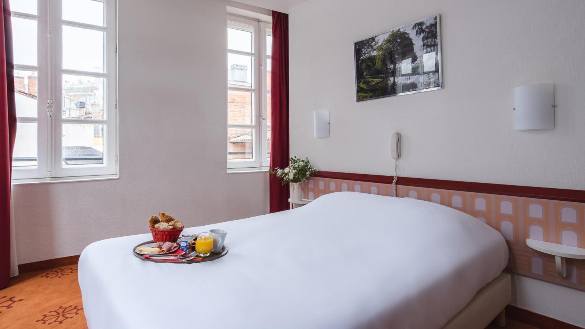 Hotel Ours Blanc - Centre Toulouse Buitenkant foto
